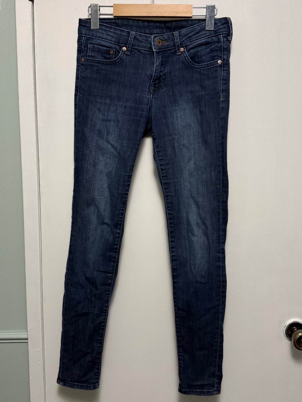 &Denim Dark Wash Super Skinny Low Rise Jeans